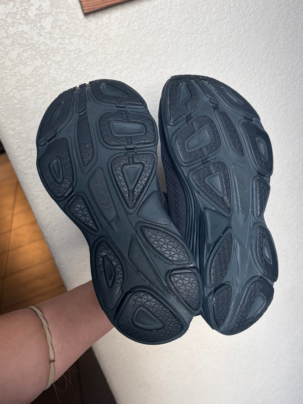 Hoka shoes - Picture 5 of 9